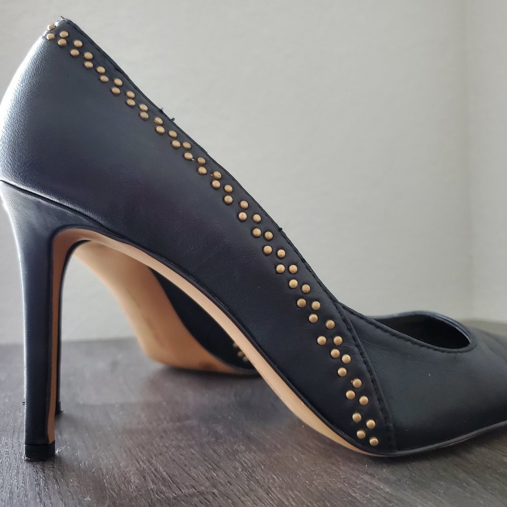 Vince Camuto Women's Footwear Savilla Pump Color: Black Brulee Size 8